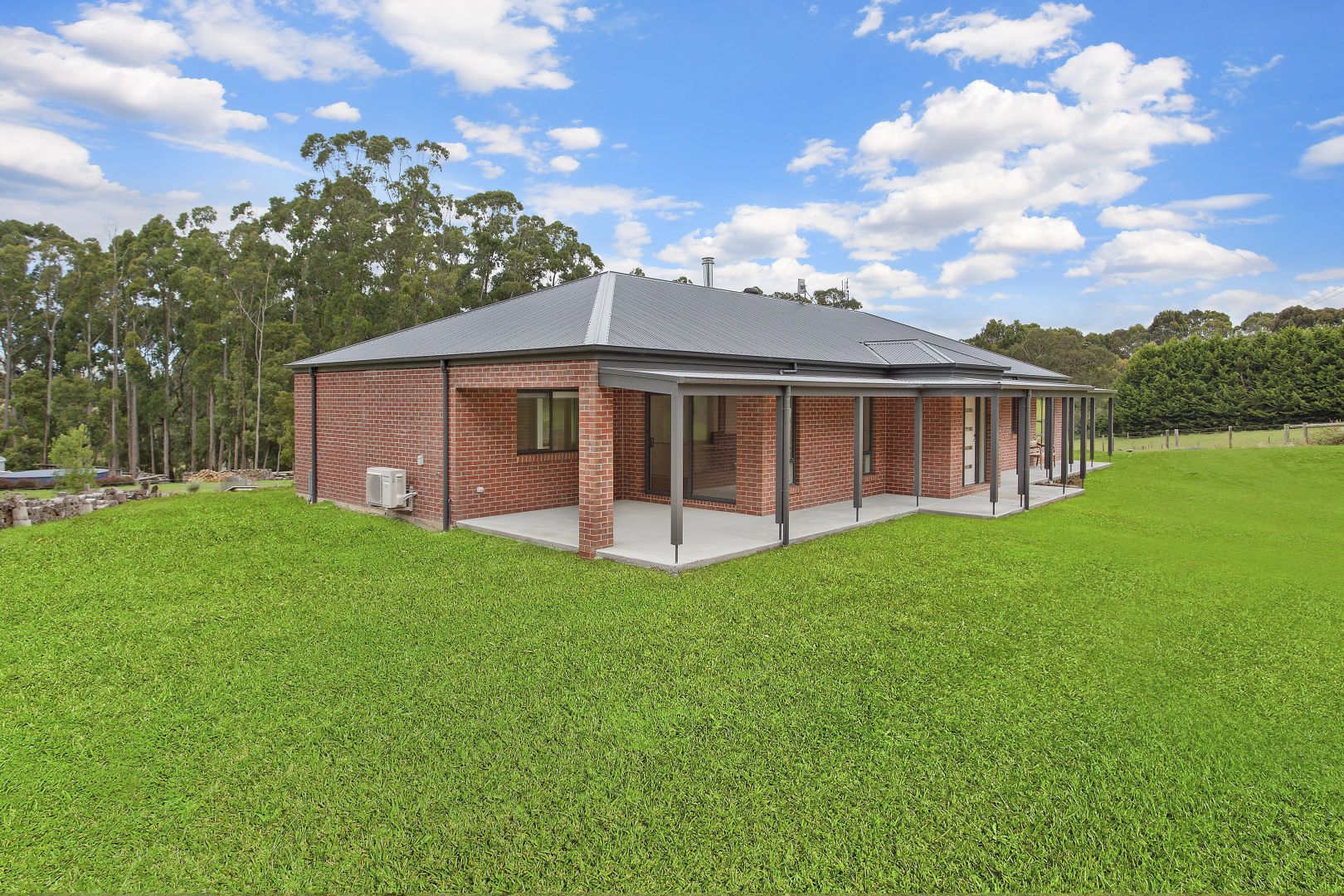 86 Haywards Road, Timboon VIC 3268, Image 2