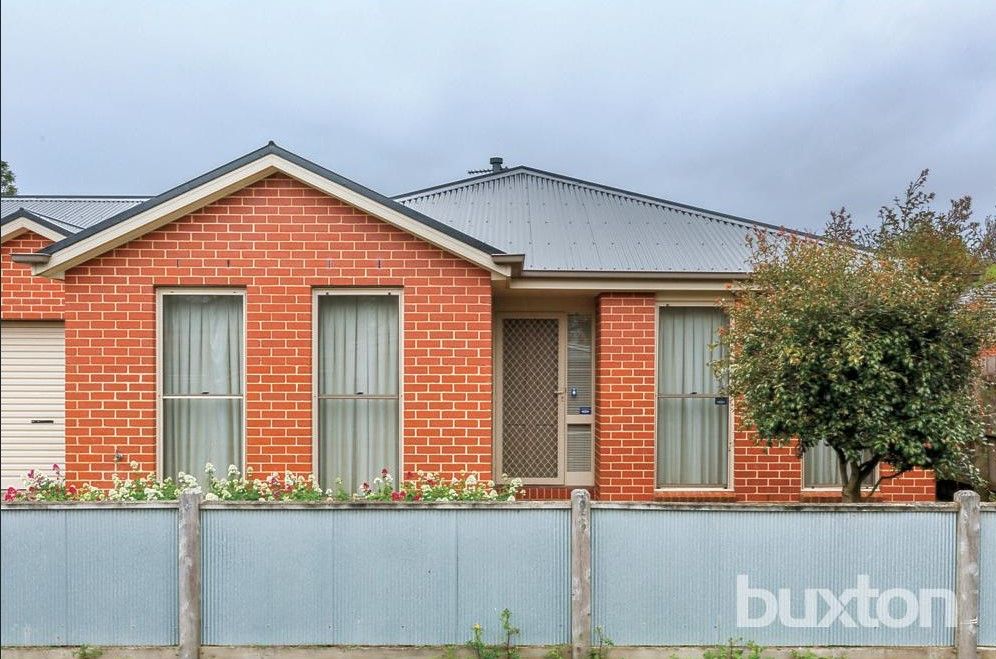 4 Watermans Place, Ballarat Central VIC 3350