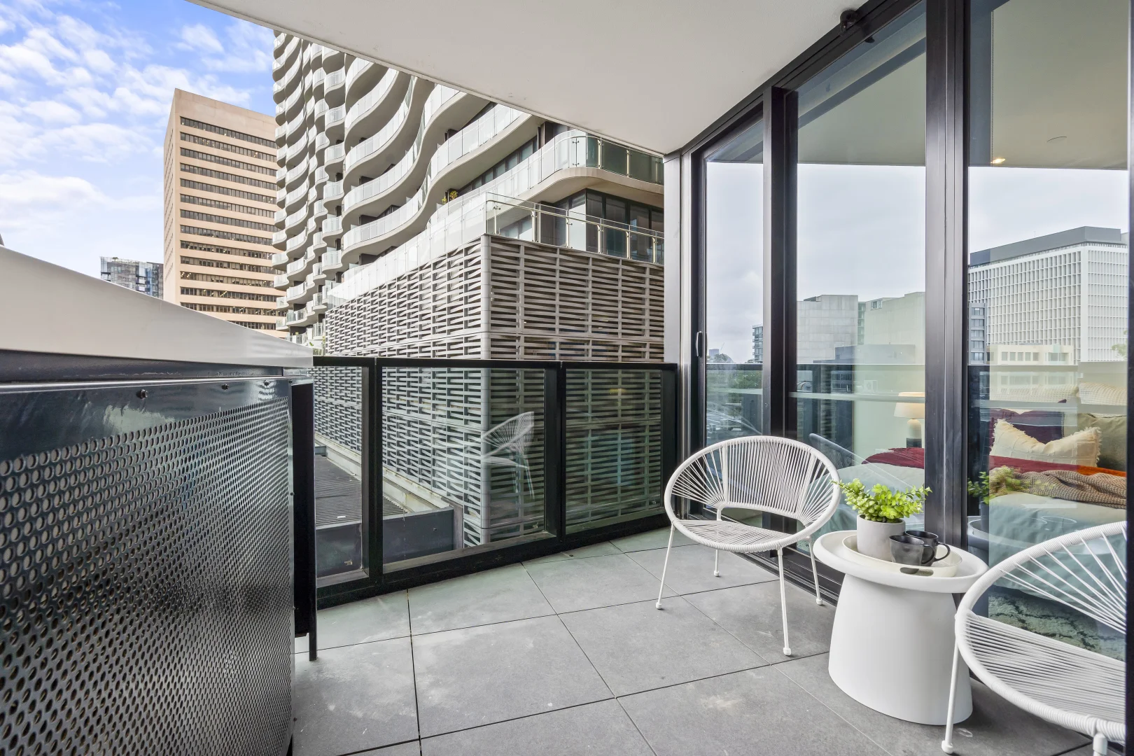 Additional image 6 of 302/8 Bowen Crescent, Melbourne VIC 3004