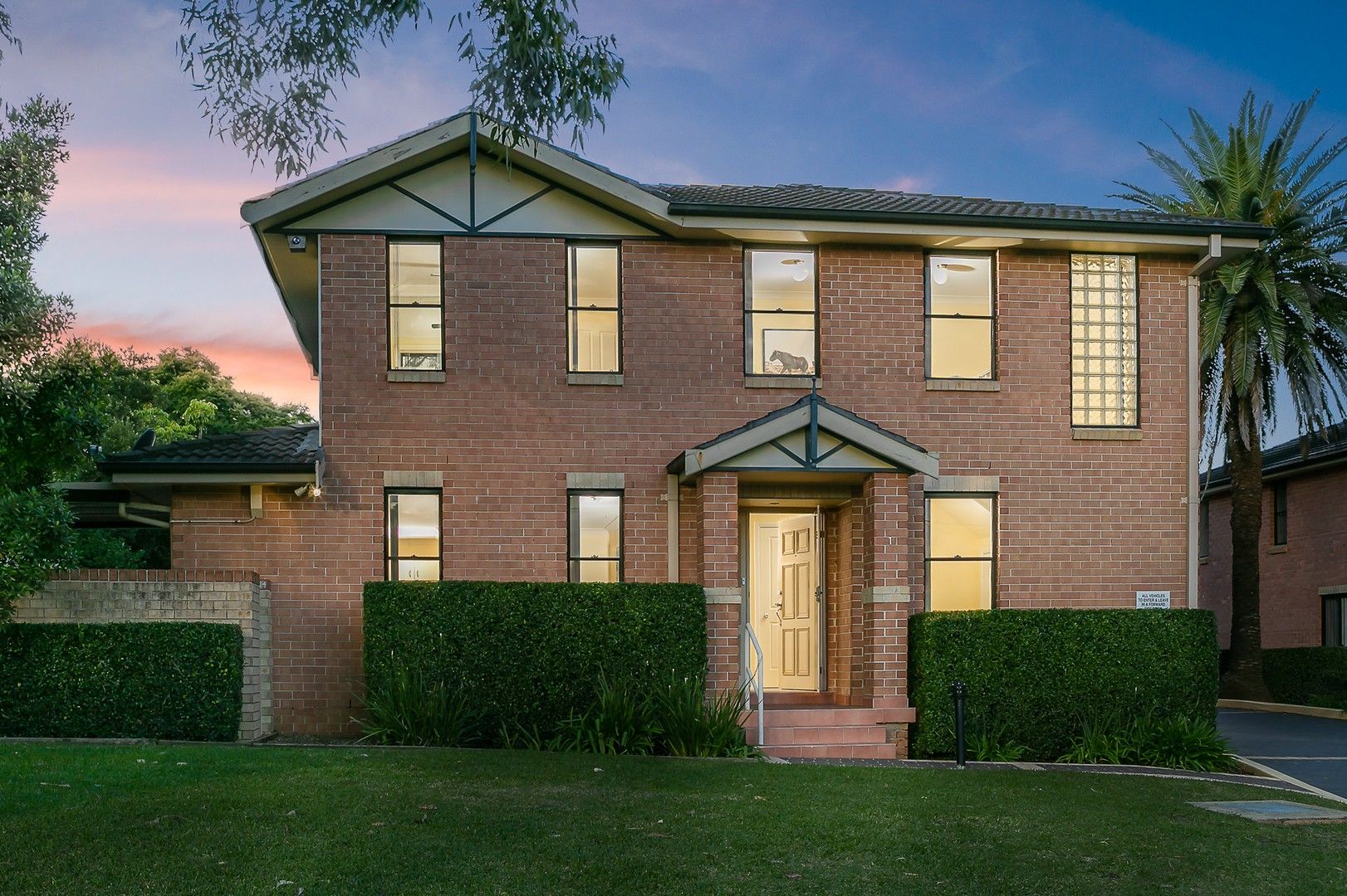 3 bedrooms Townhouse in 1/54 Coronation Road BAULKHAM HILLS NSW, 2153