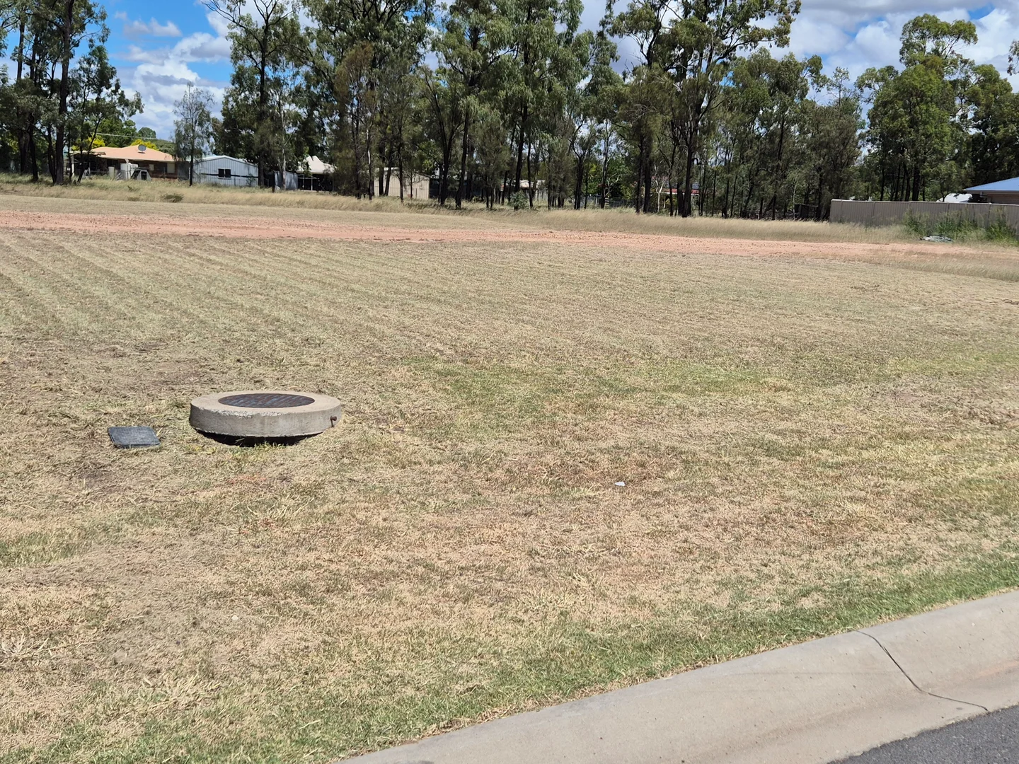 Additional image 2 of 33 Lee Street, Miles QLD 4415