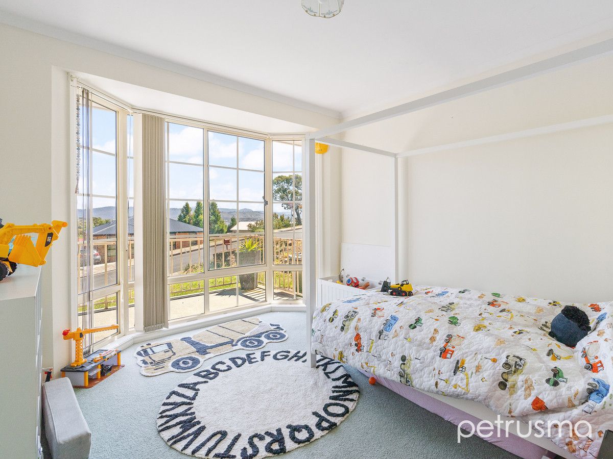 3 Baltonsborough Road, Austins Ferry TAS 7011, Image 2