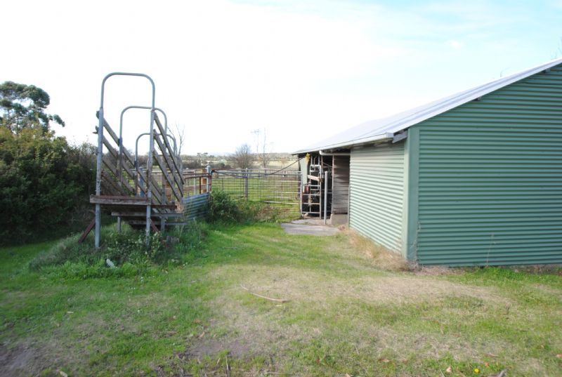 1885 SOUTH GIPPSLAND HIGHWAY, Meeniyan VIC 3956, Image 2