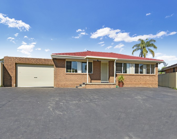 5 Miami Close, Greenfield Park NSW 2176