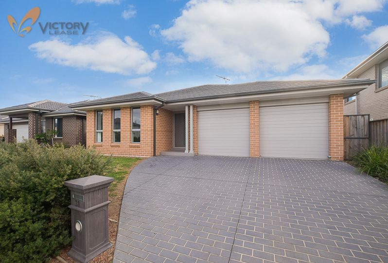 4 bedrooms House in 31 Tweed Street THE PONDS NSW, 2769