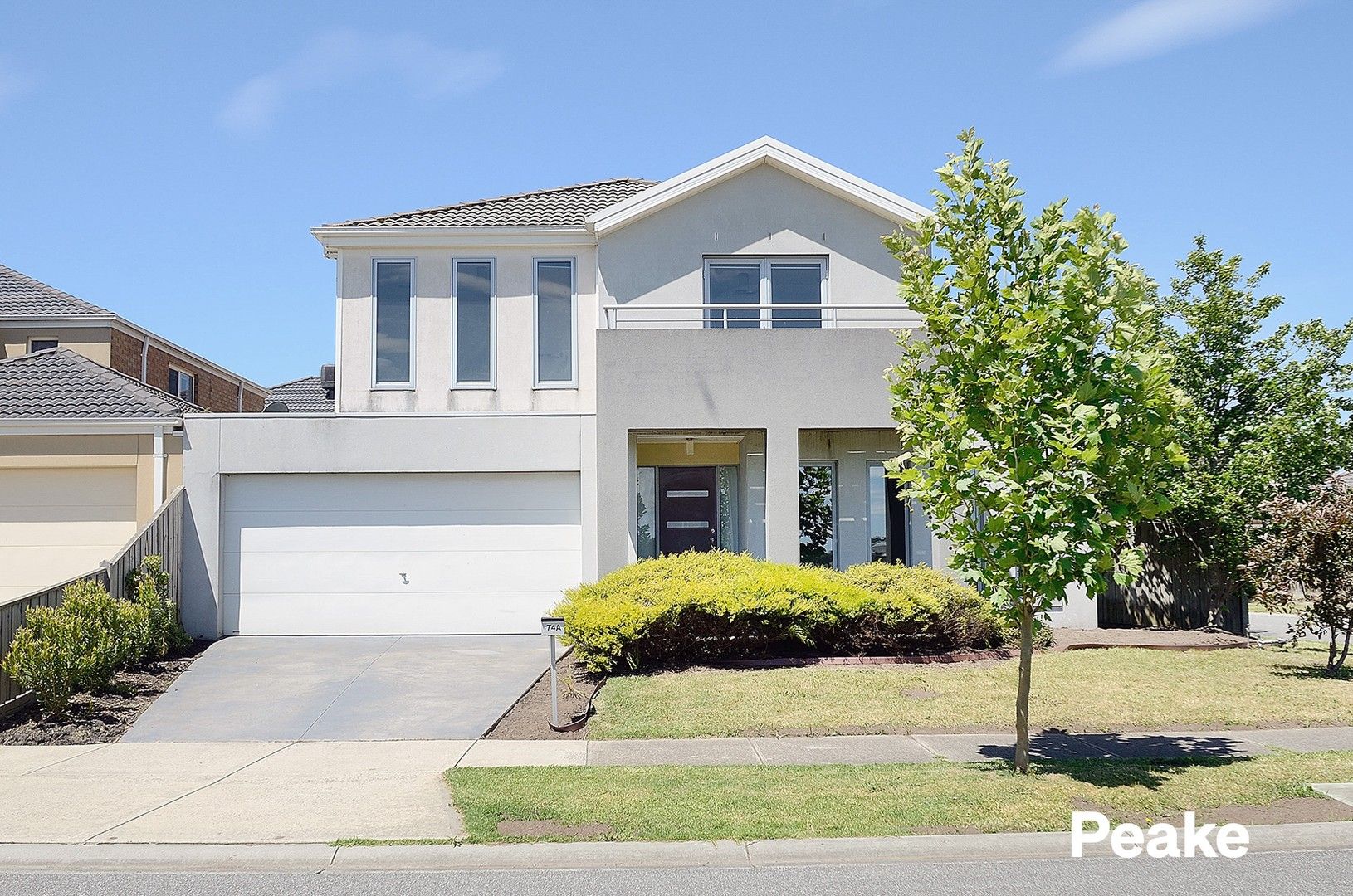 4 bedrooms Townhouse in 74A Moondarra Drive BERWICK VIC, 3806