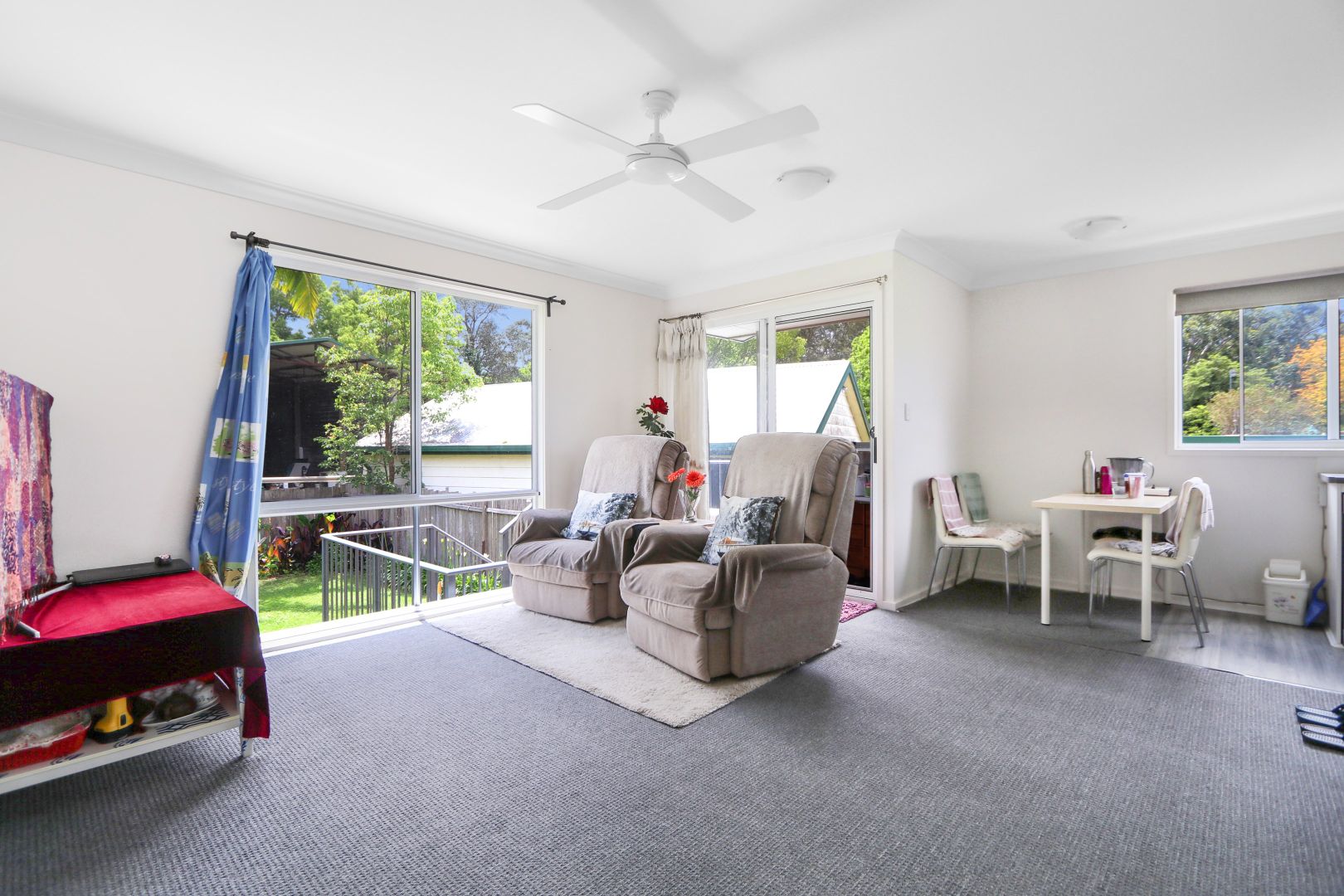 46A Warner Avenue, Wyong NSW 2259, Image 2
