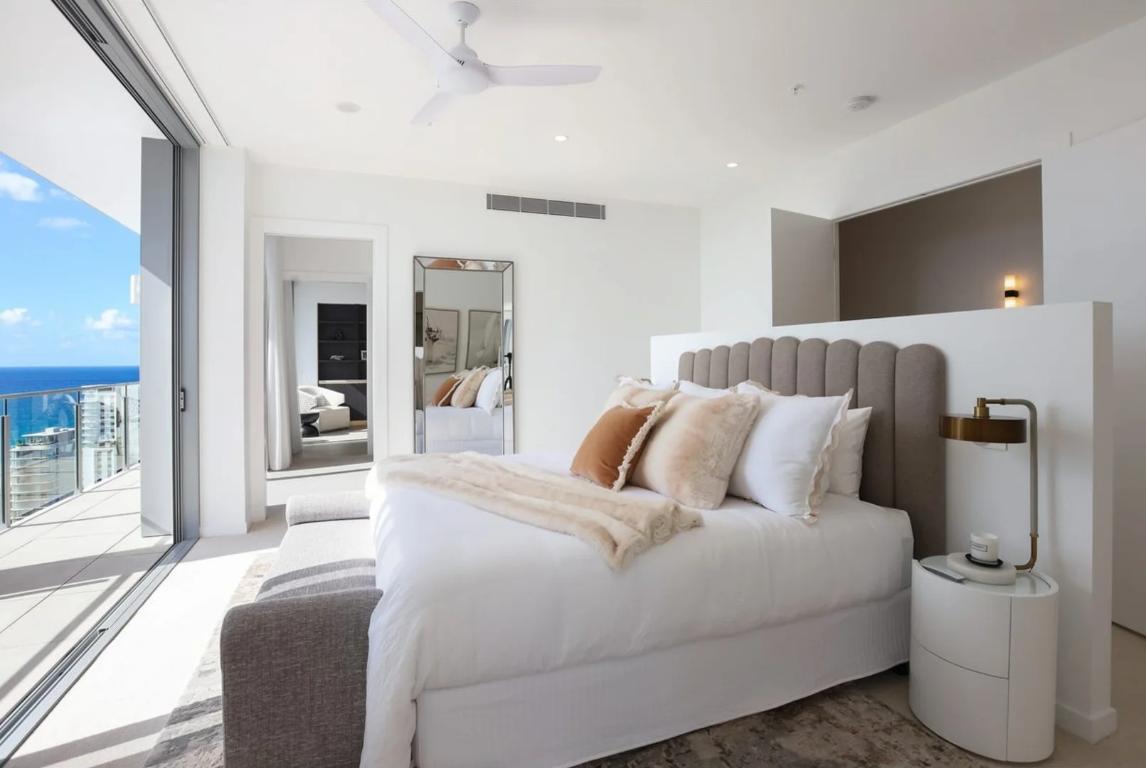 Additional image 4 of 2701/122 Surf Parade, Broadbeach QLD 4218