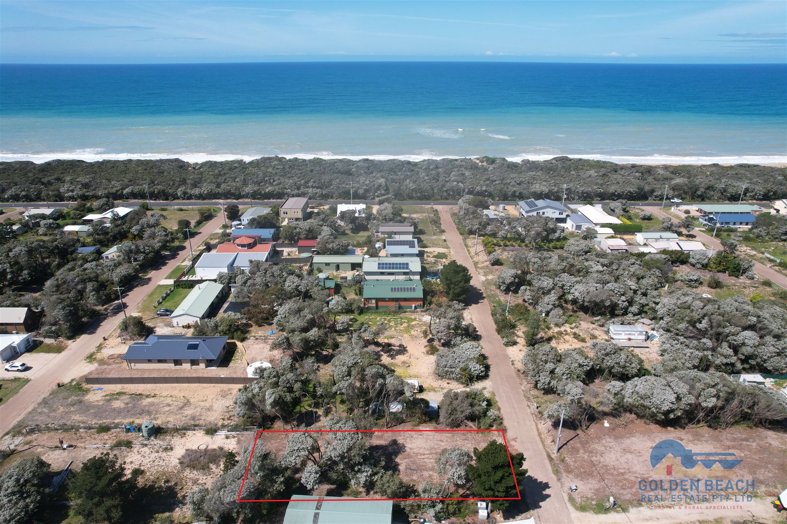 18 Wave Cap Court, Golden Beach VIC 3851, Image 2