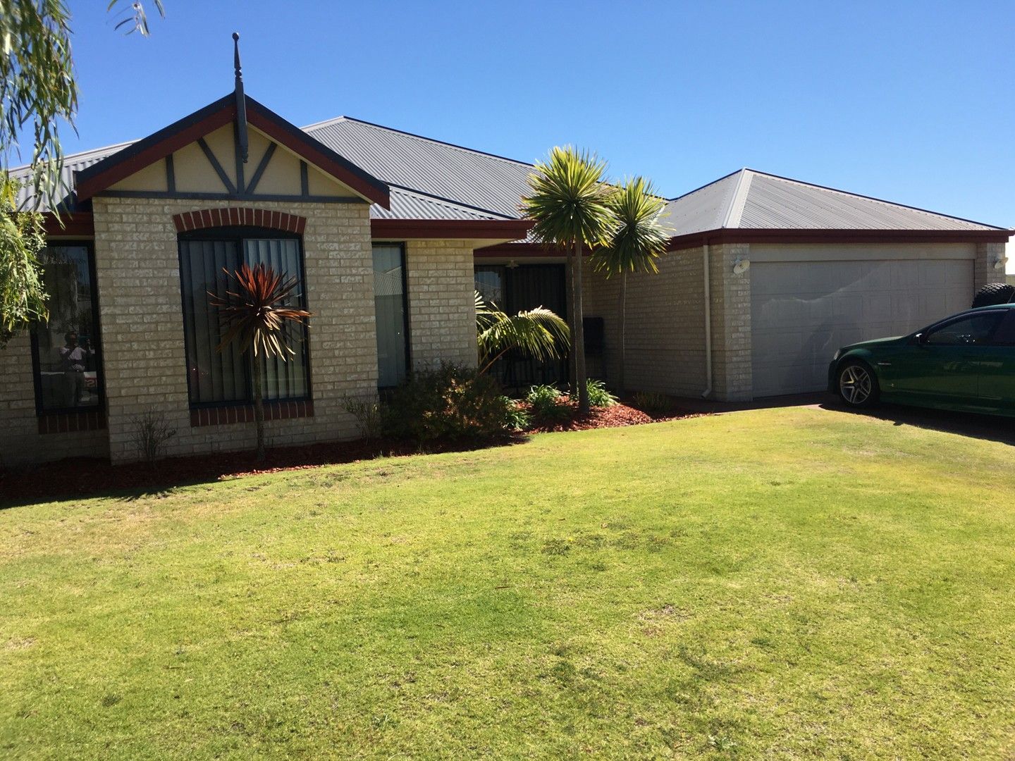 4 bedrooms House in 26 Walton Approach DALYELLUP WA, 6230