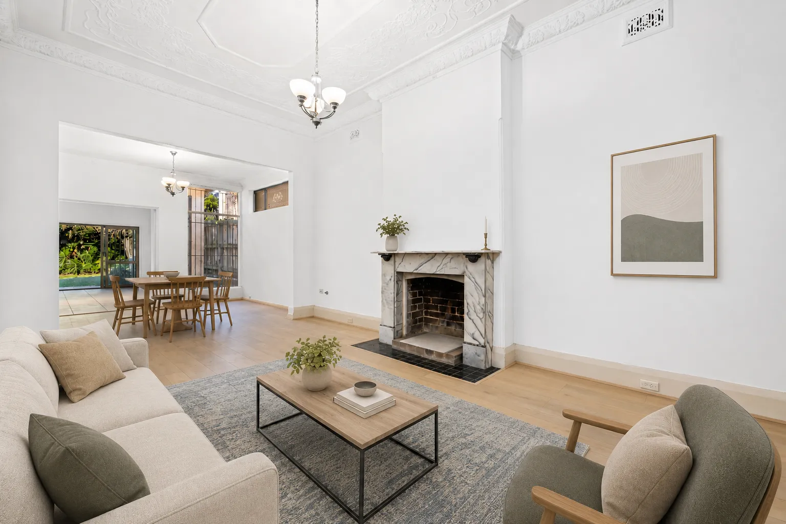 LARGE 3 BEDROOM HOUSE IN PRIME LOCATION!, Bondi Junction