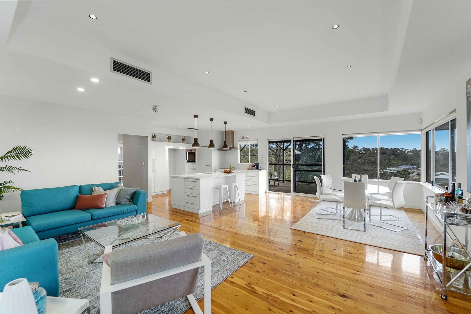 4 bedrooms House in 5 The Vista GOOSEBERRY HILL WA, 6076