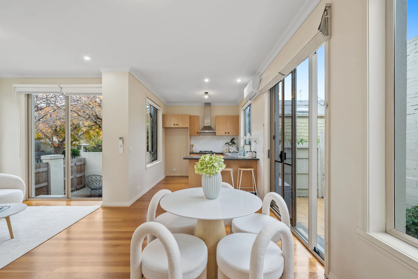 Stylish, Light-Filled Living in a Prime South Melbourne Address - Vista 3