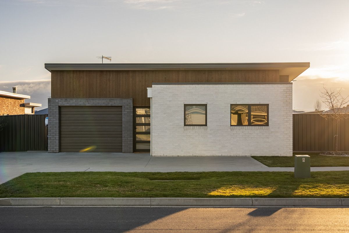 2 bedrooms House in 61 Gerrand Street LATROBE TAS, 7307