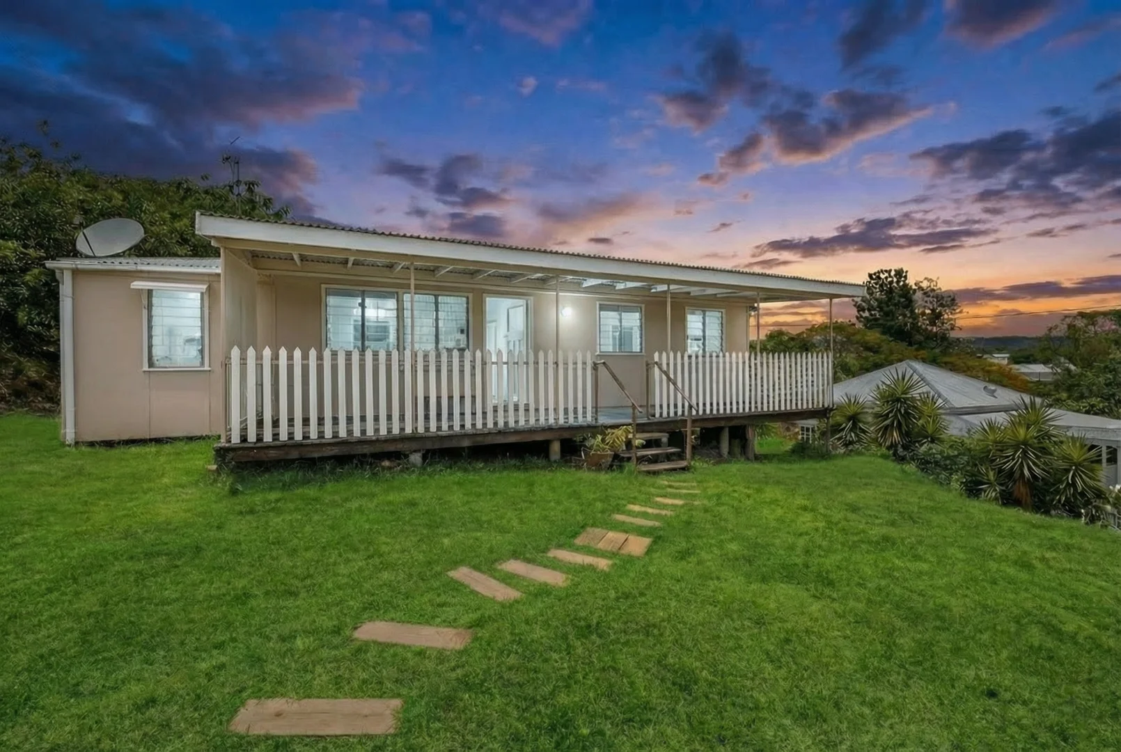 64 Dee Street, Mount Morgan QLD 4714