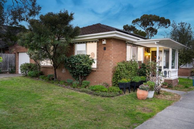 Picture of 1/6 Rangeview Grove, BALWYN NORTH VIC 3104