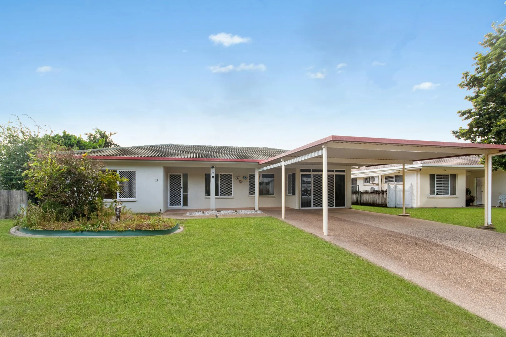 Primary image of 11 Lexington Drive, Wulguru QLD 4811