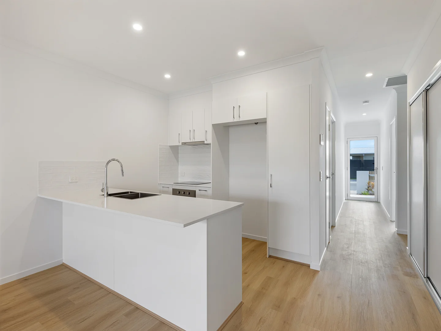 Additional image 2 of 24 Tablelands Crescent, Banya QLD 4551