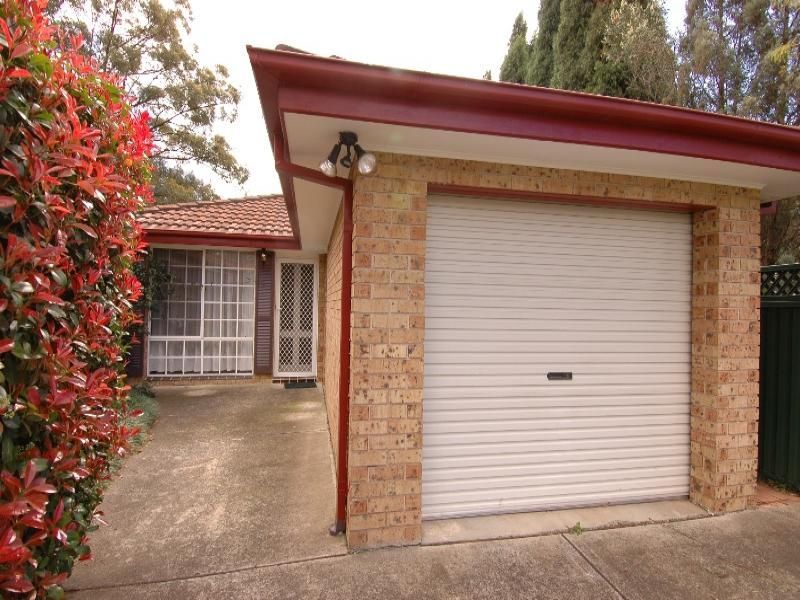 3 bedrooms Villa in 1/4 Rosemary Place CHERRYBROOK NSW, 2126
