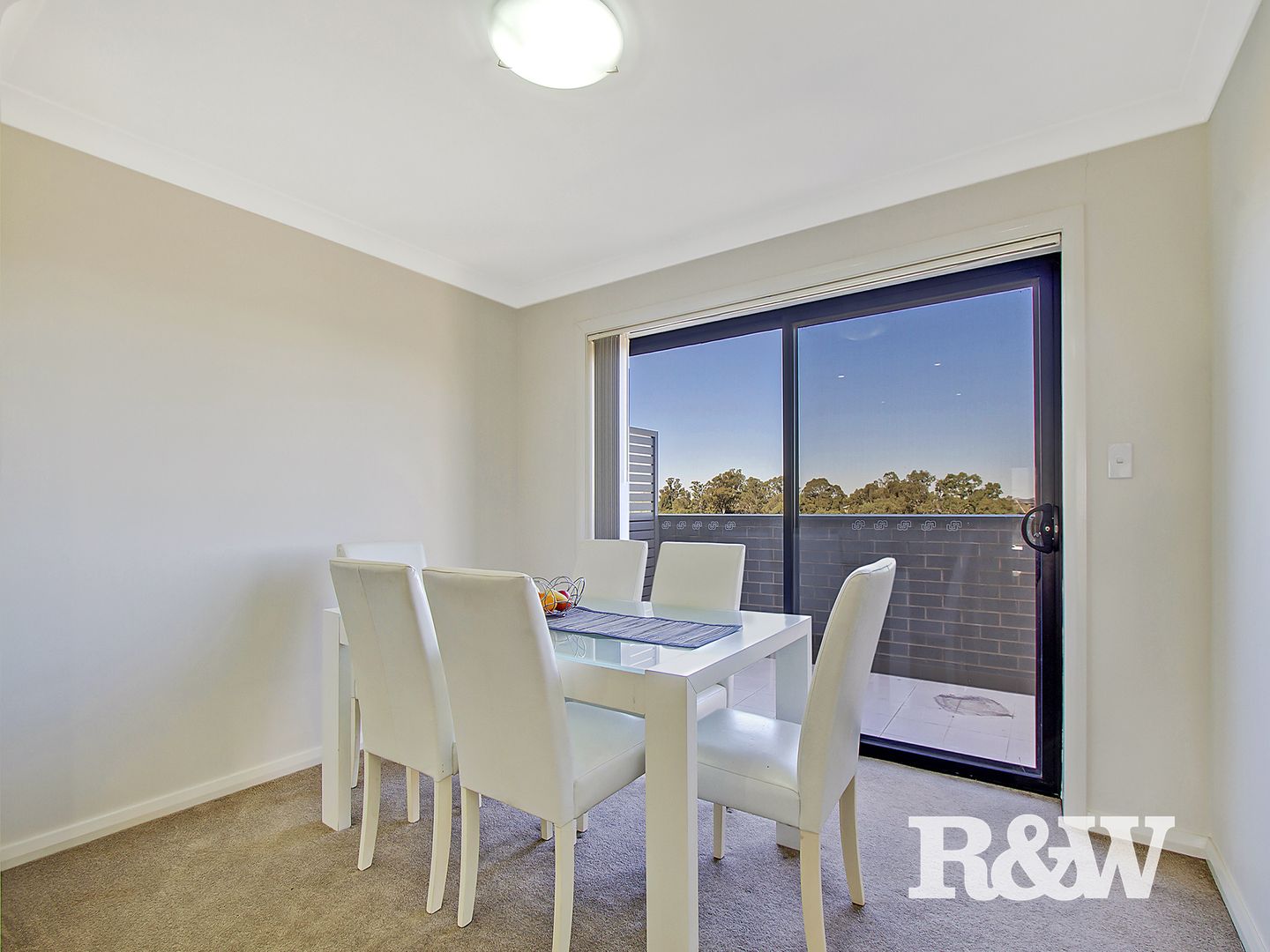 15/1 Glenmore Ridge Drive, Glenmore Park NSW 2745, Image 2