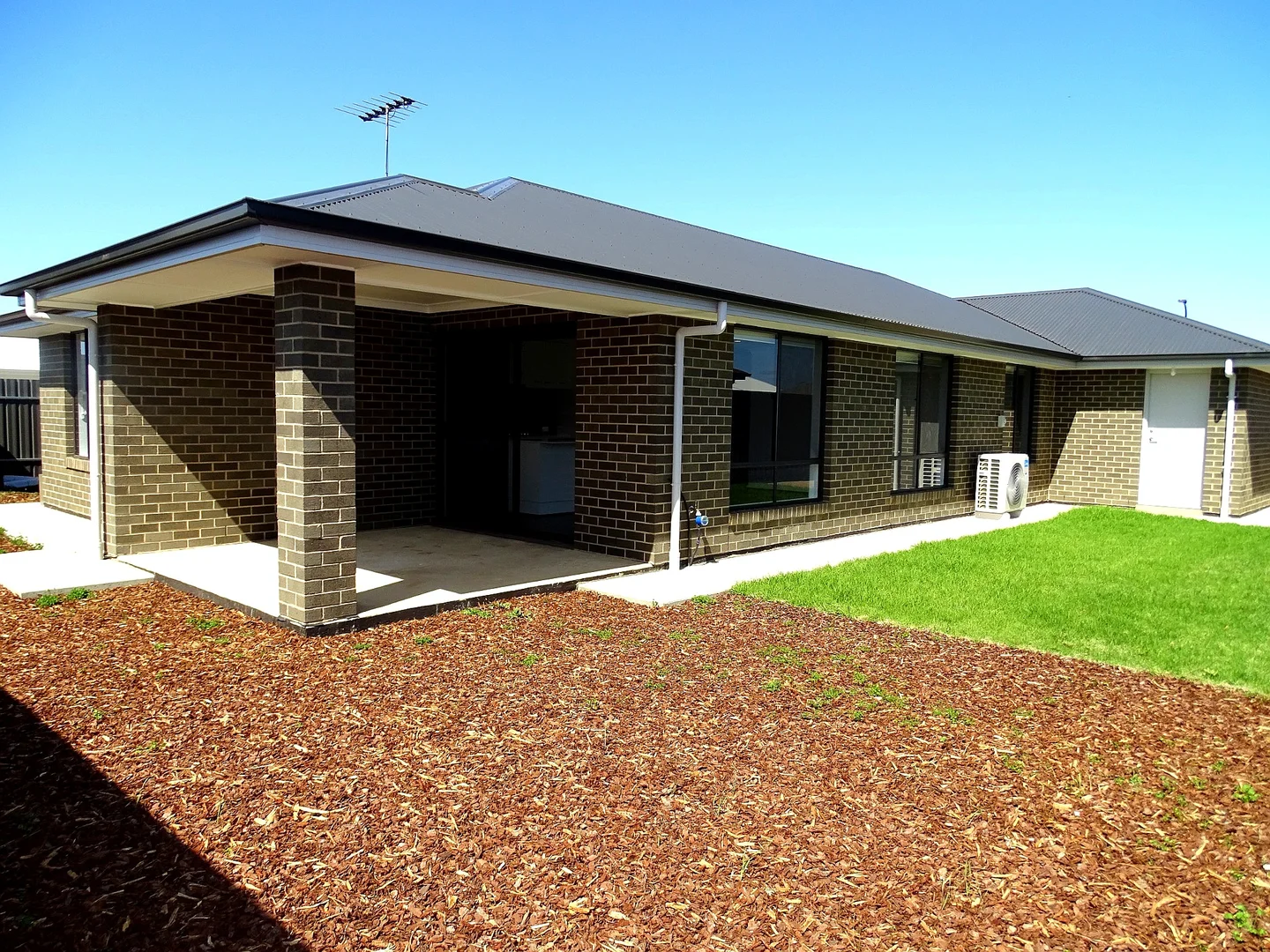Additional image 11 of 2 Murrundi Crescent, Murray Bridge SA 5253