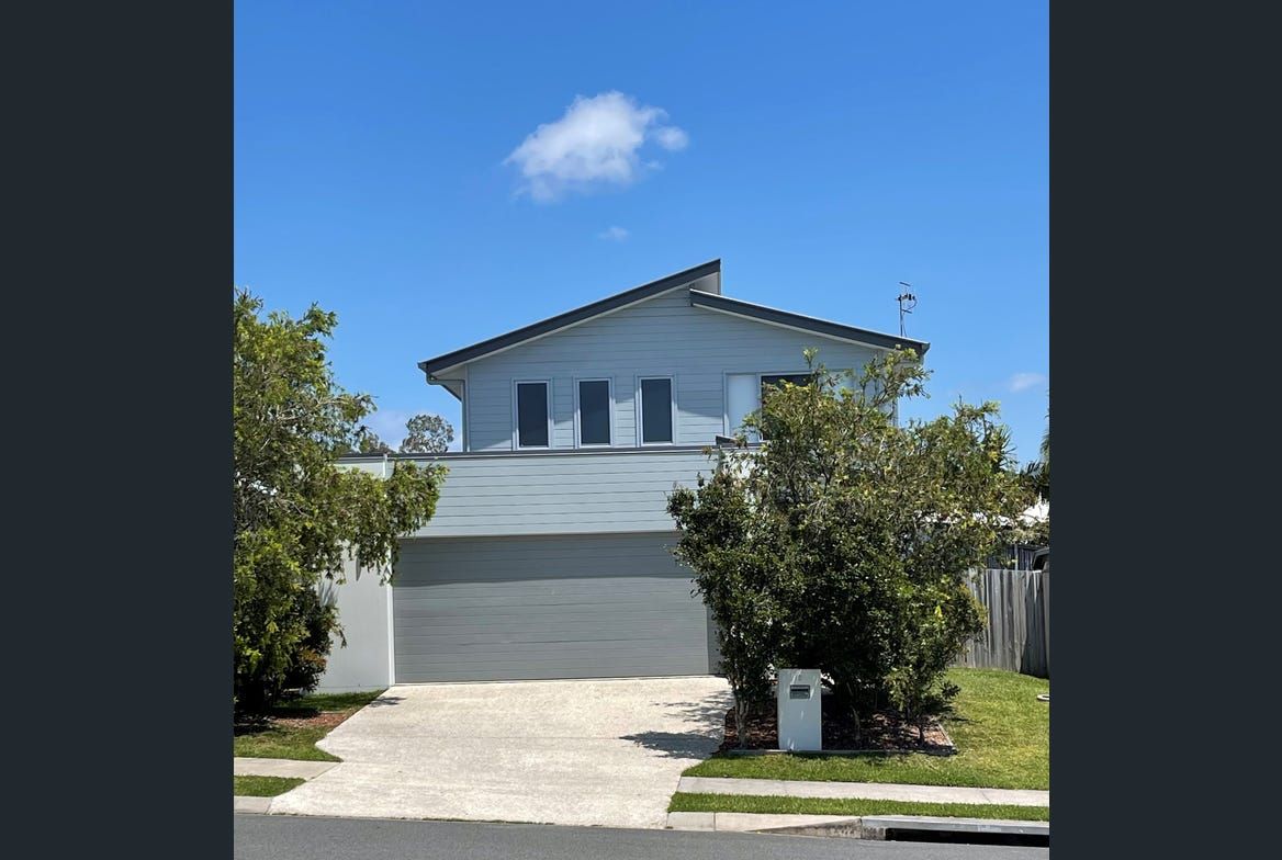 5 bedrooms House in 3 Montego Way PEREGIAN BEACH QLD, 4573