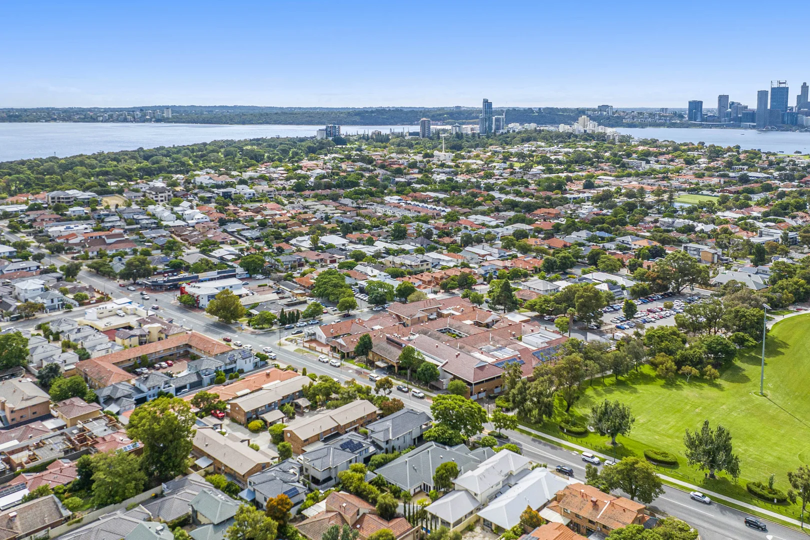 Additional image 31 of 2/91 South Terrace, Como WA 6152