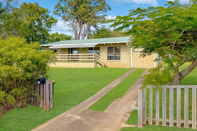 Picture of 51 Hillcrest Ave, SCARNESS QLD 4655