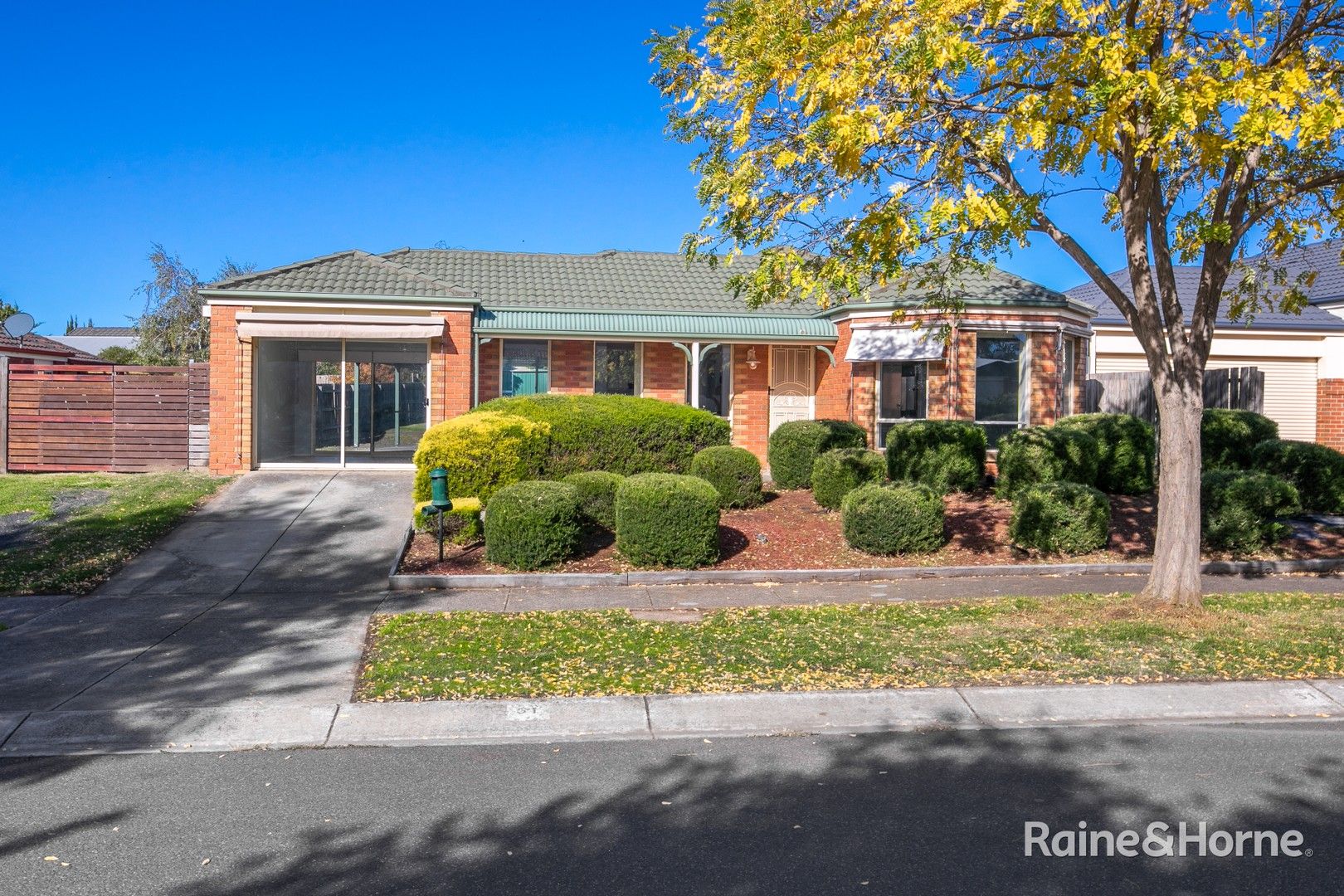 4 bedrooms House in 51 Thornton Avenue SUNBURY VIC, 3429
