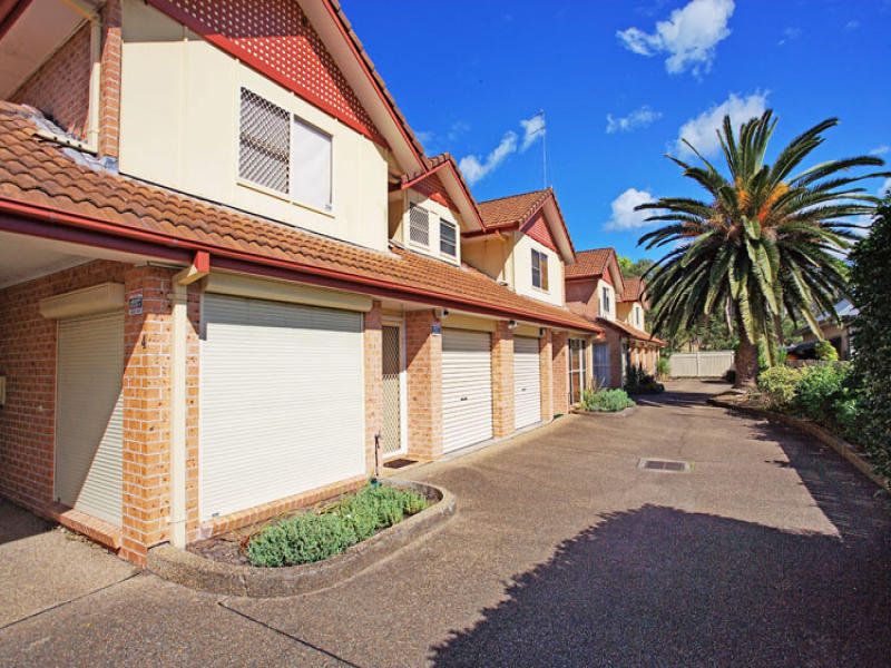 3 bedrooms House in 3/50 Rosemont Street WOLLONGONG NSW, 2500