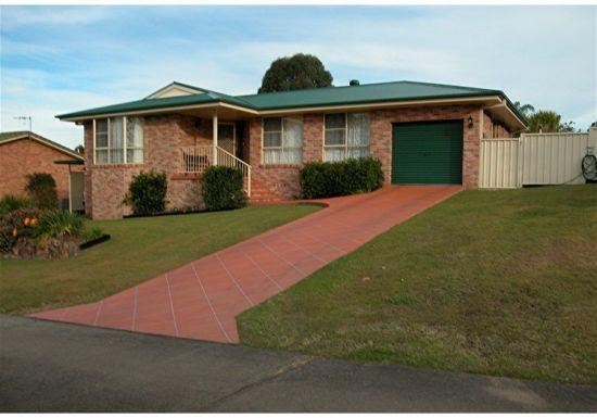 6 Hereford Close, Wingham NSW 2429