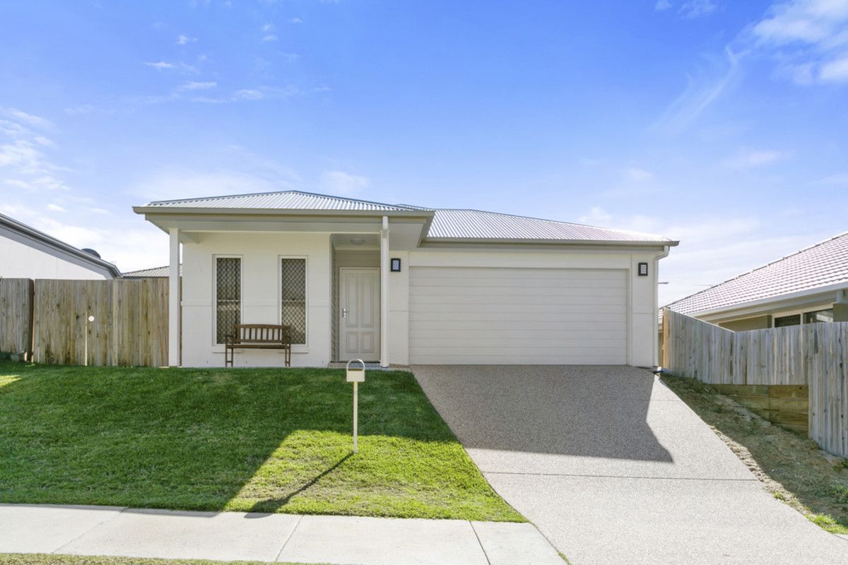 4 bedrooms House in 6 Mehi Lane UPPER COOMERA QLD, 4209