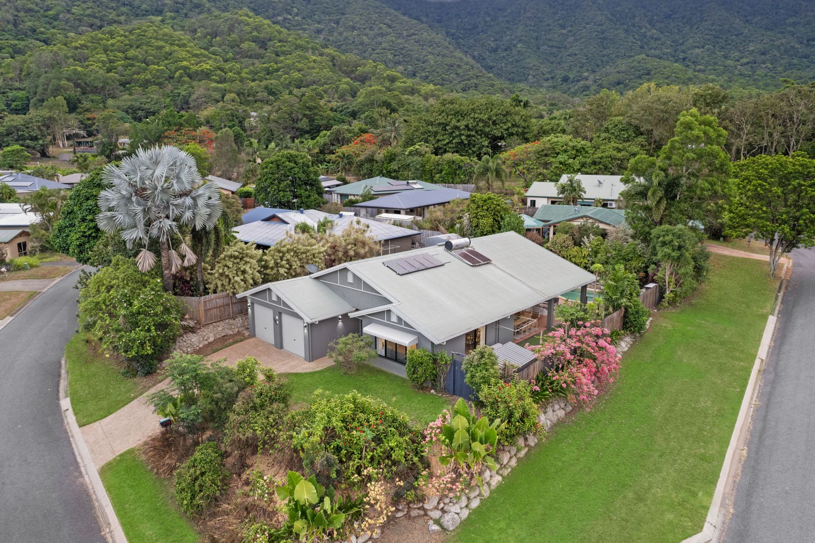 2 Acmena Close, Redlynch QLD 4870, Image 1