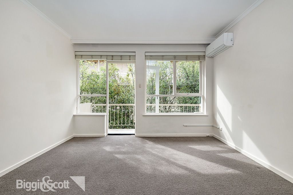 2 bedrooms Apartment / Unit / Flat in 10/50 Sutherland Road ARMADALE VIC, 3143
