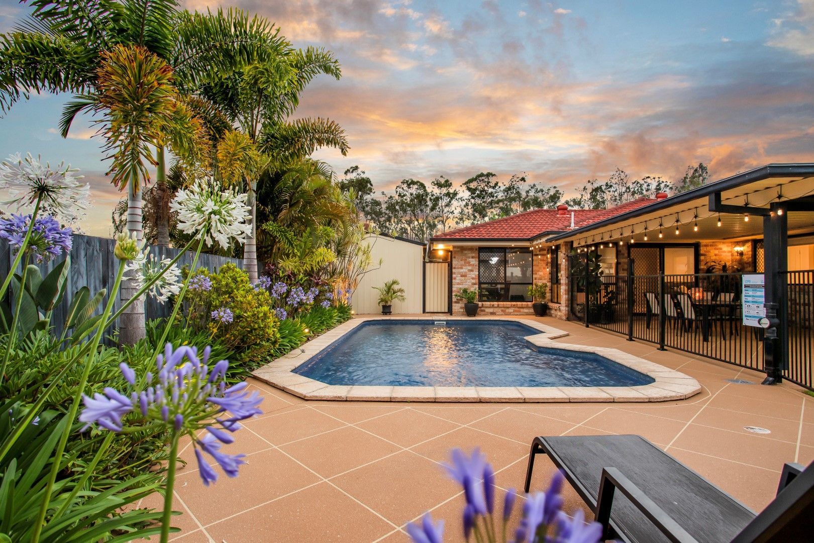 5 Chestnut Drive, Flinders View QLD 4305, Image 1