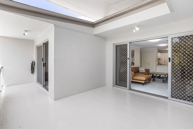 6/208 Riding Road Balmoral 4171 - Image 3