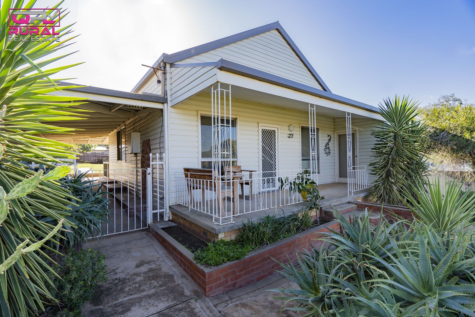 27 Roslyn Street, Narrandera NSW 2700, Image 0