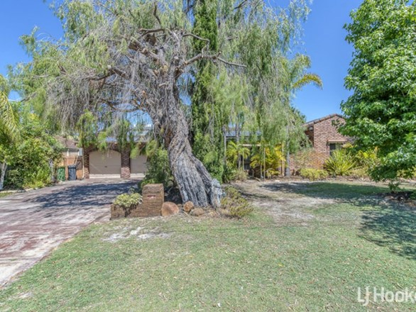 12 Pembury Road, Thornlie WA 6108