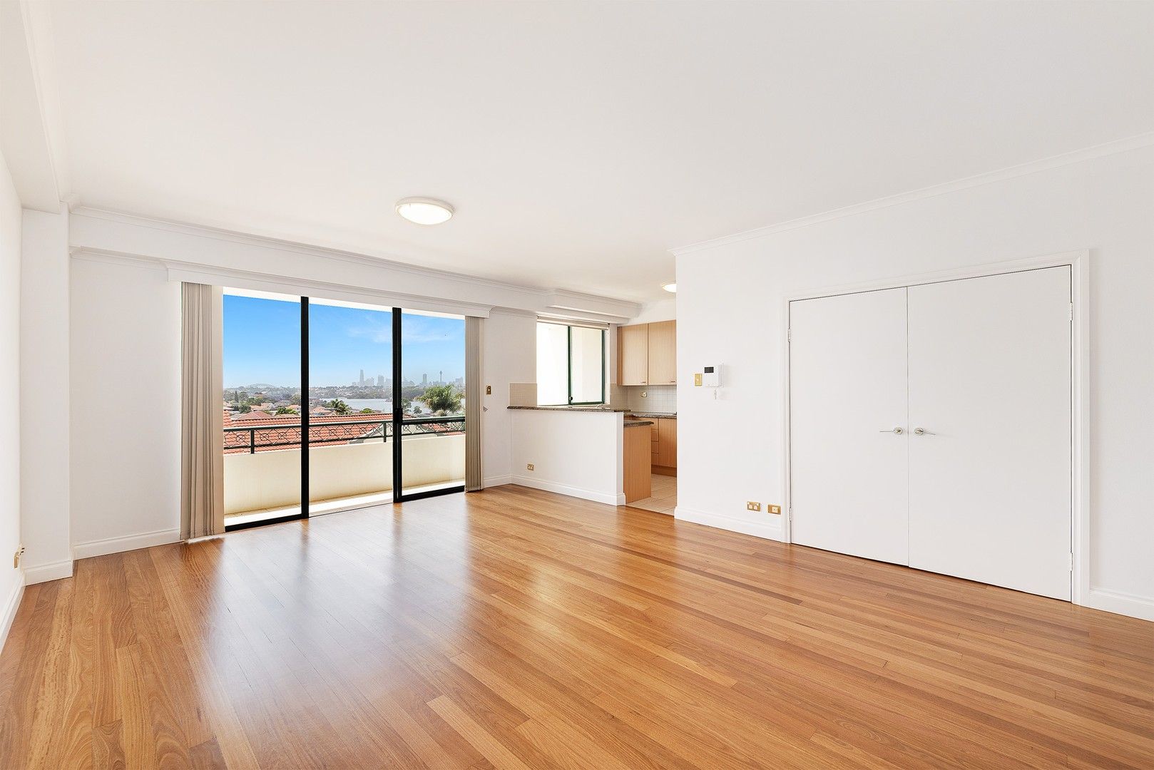 3 bedrooms Apartment / Unit / Flat in 47/63A Barnstaple Road RUSSELL LEA NSW, 2046