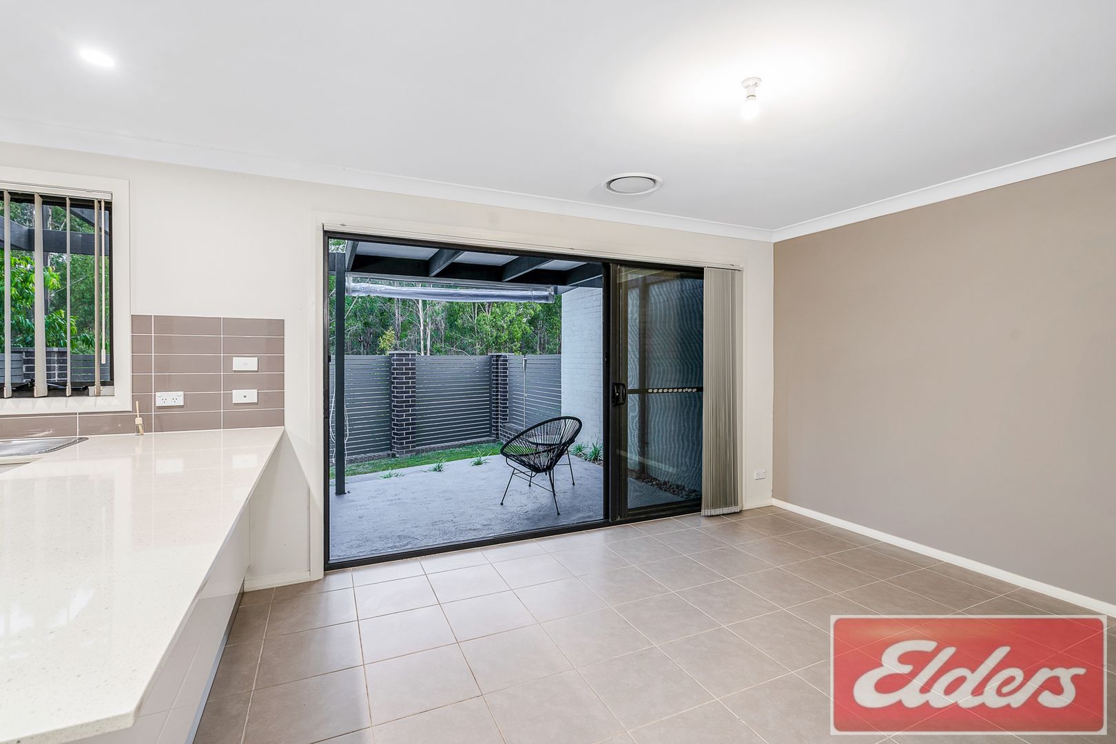 12 Xavier Crescent, Jordan Springs NSW 2747, Image 2