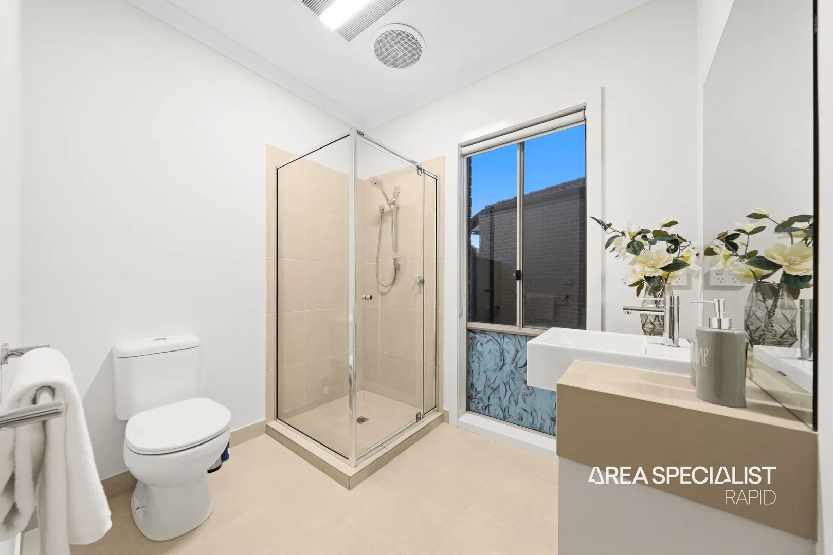 Additional image 10 of 4 Almondbank Road, Cranbourne East VIC 3977