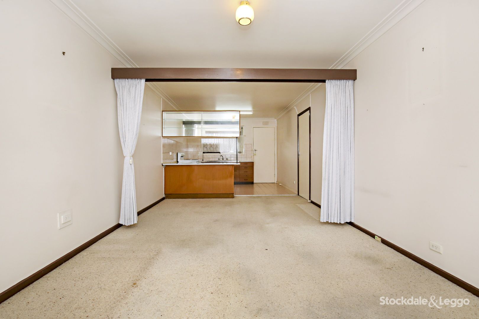 10/176 Rathcown Road, Reservoir VIC 3073, Image 2