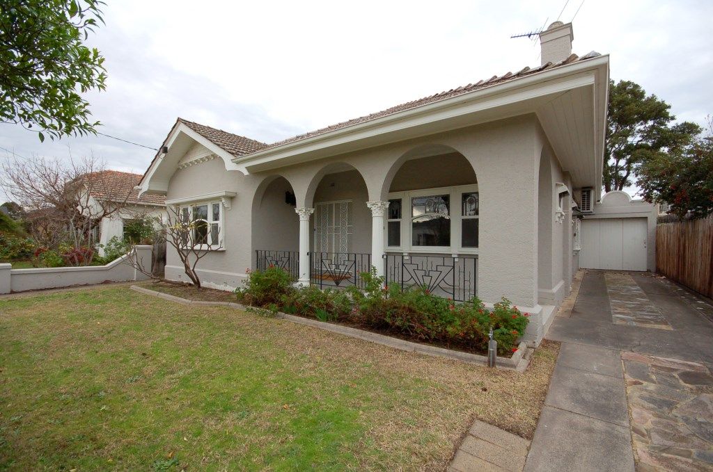 4 Crowther Place, Brighton VIC 3186, Image 0