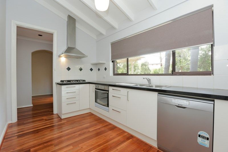 3 bedrooms Villa in 6/36 Colleran Way BOORAGOON WA, 6154