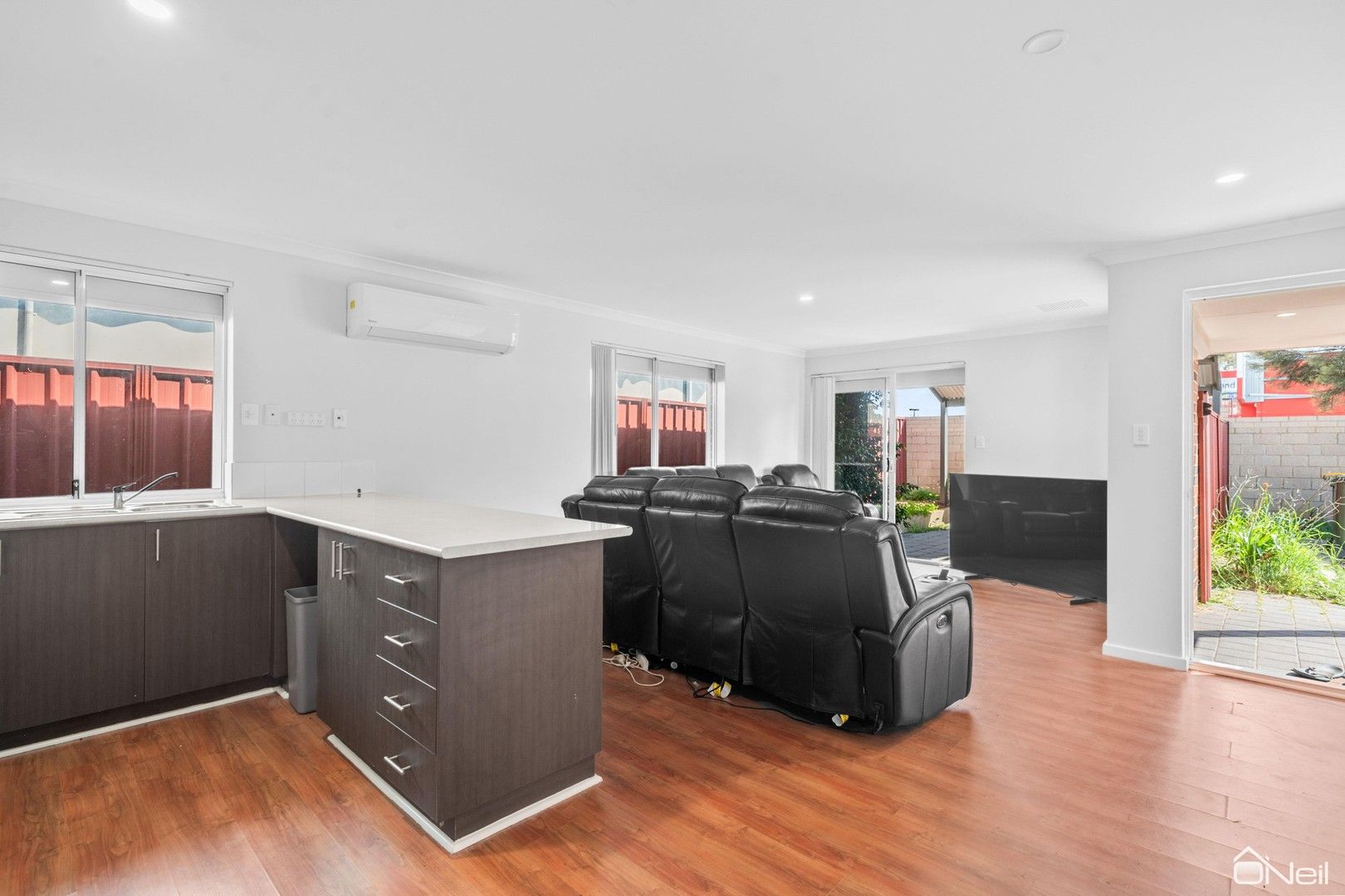 3 bedrooms House in 14C Ayton Road KELMSCOTT WA, 6111