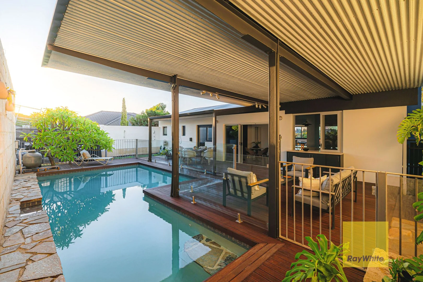 Image 32