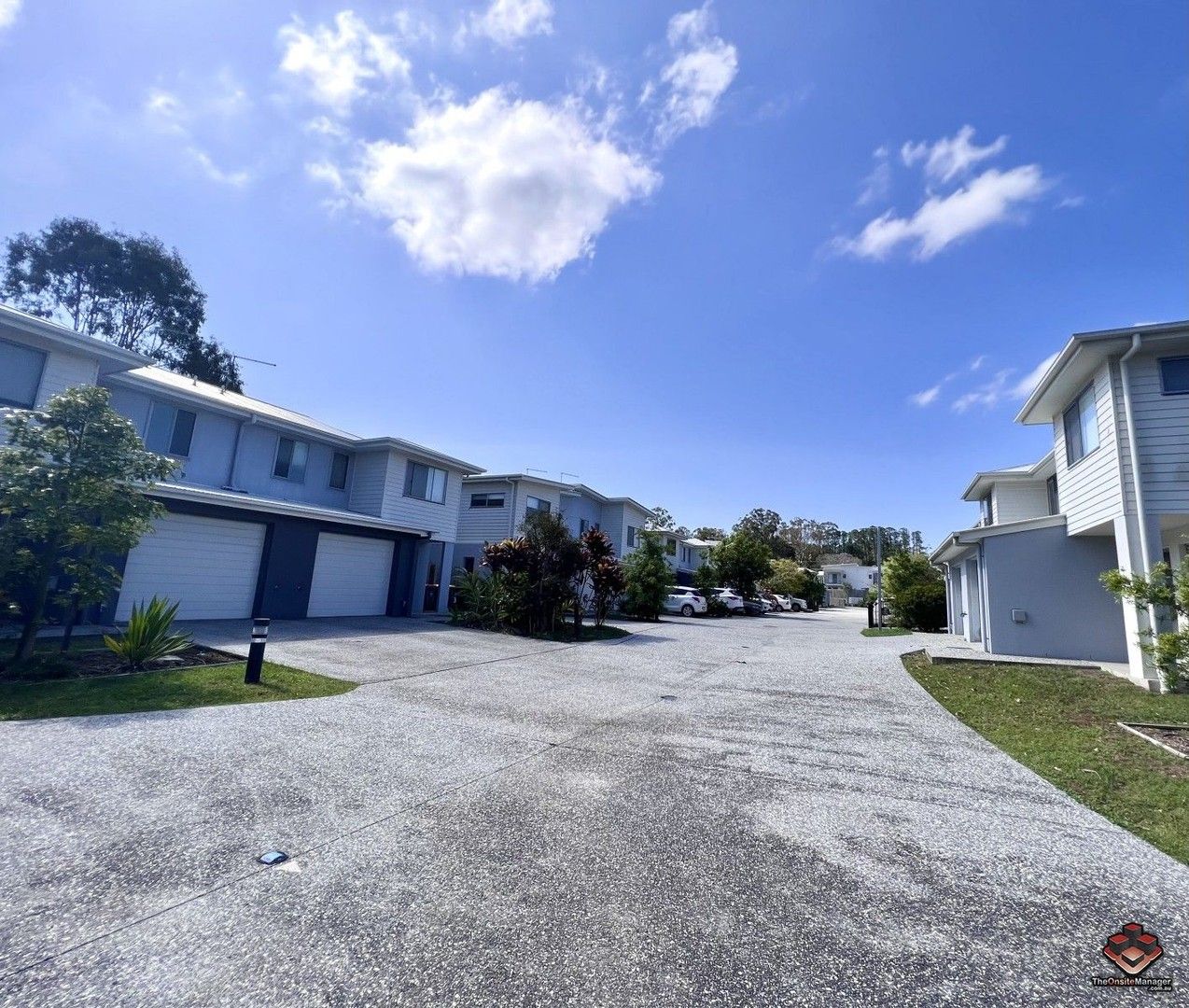 3 bedrooms Townhouse in 10/6 Cloverdale Road DOOLANDELLA QLD, 4077