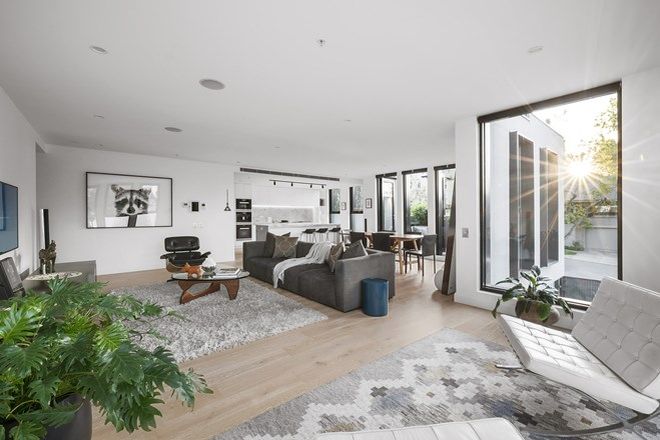 686 2 Bedroom Apartments For Sale In Toorak Vic 3142 Domain