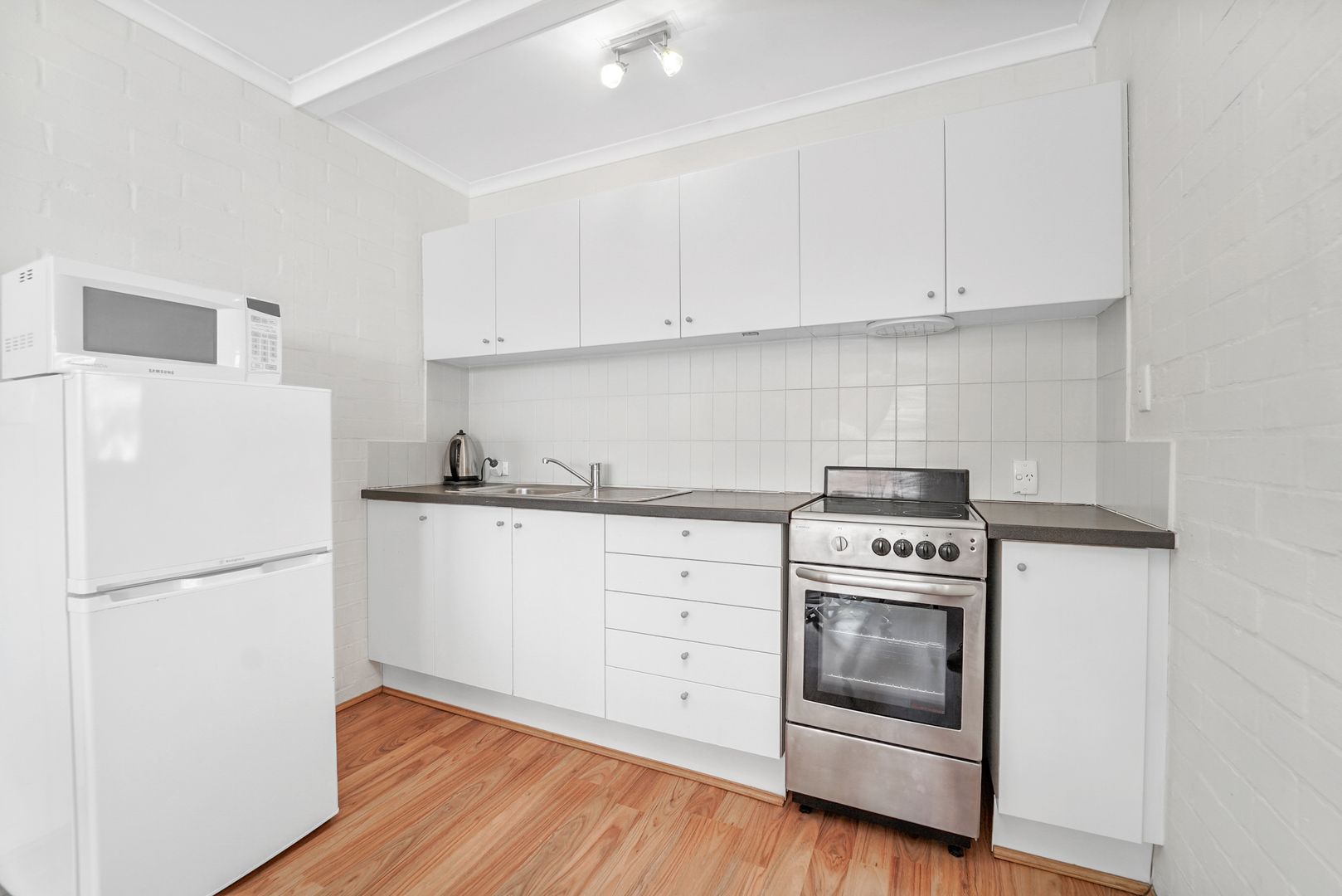 22/303 Cambridge Street, Wembley WA 6014, Image 2