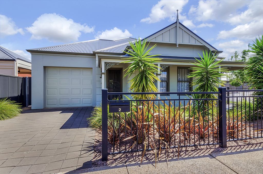 3 bedrooms House in 2 Swinden Crescent BLAKEVIEW SA, 5114